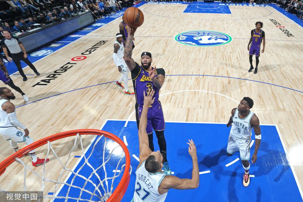 他几乎是当 他几乎是当