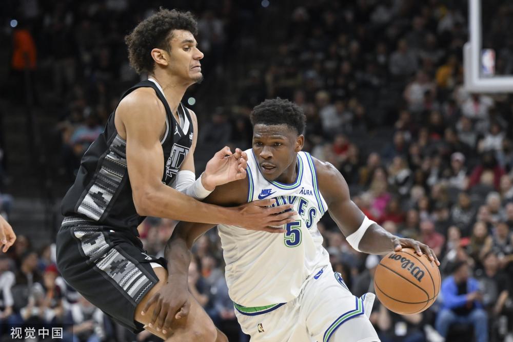 时面临更大 时面临更大